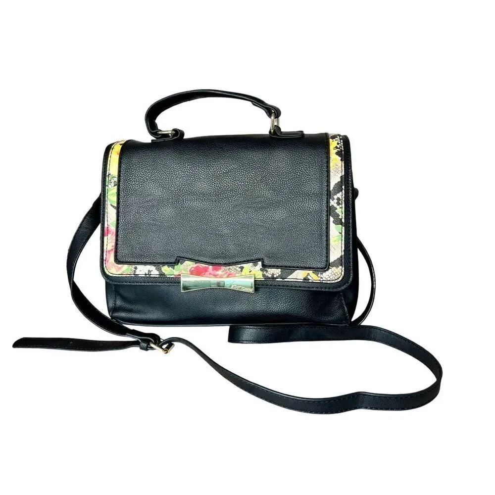 Betsey Johnson Black Leather Top Handle Satchel Crossbody Handbag Retails $100 - Picture 1 of 12